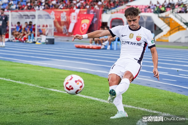 双线闪耀,攻防兼备的,阿尔费萨里,米兰体育官网,APP下载,注册领彩金,官方网站,网站入口