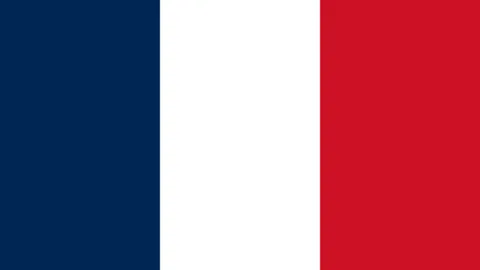 [图]奥斯卡助力巴尔加斯帽子戏法，海港3-1蔚山，亚冠赛场上演精彩对决