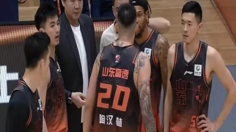 曼联转会风向标：穆里尼奥瞄准达洛特，阿诺德交换加盟有望